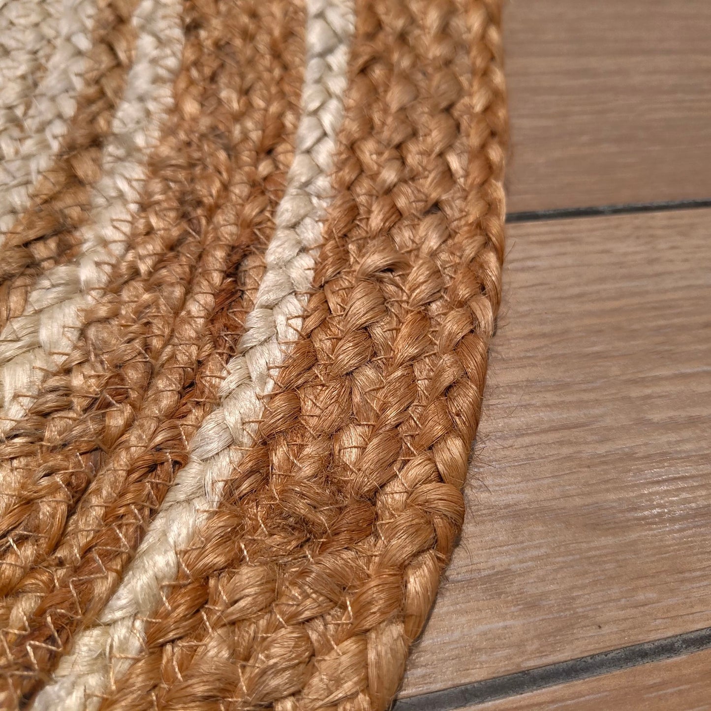 Mirchi Oval Jute Rug - Handwoven 60x90CM | Natural Fiber, Eco-Friendly Design | Lightweight & Durable | Perfect for Living Rooms, Bedrooms, and Entryways | Versatile, Sustainable Home Decor