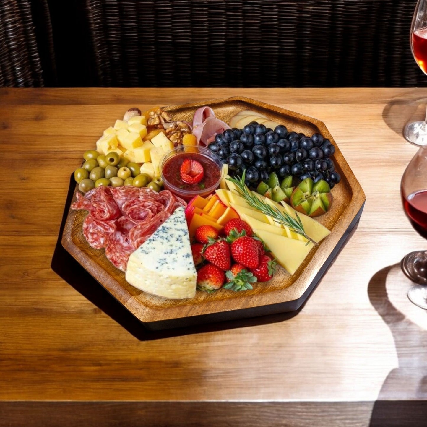 Modern Timber Wooden Octagon Charger Plate - Handcrafted Elegance for Dining Decor - Unique Geometric Design, Perfect for Special Occasions, Weddings, and Everyday Use - Durable, Eco-Friendly Wooden Plate for a Sophisticated Table Setting