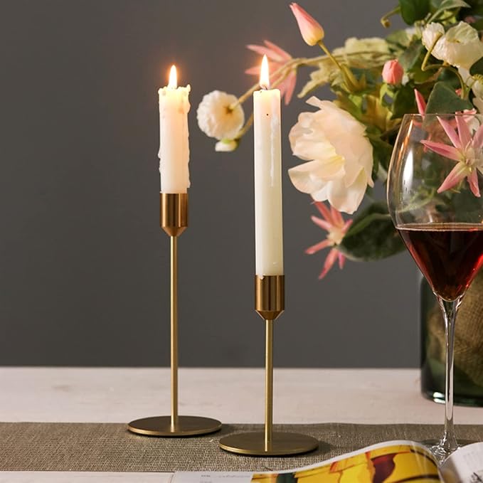 Premium Metal Iron Candle Holders - Elegant and Durable Candle Stands for Wedding Decor - Perfect for Creating Ambient Lighting and Adding a Stylish Touch to Wedding Tables or Venues