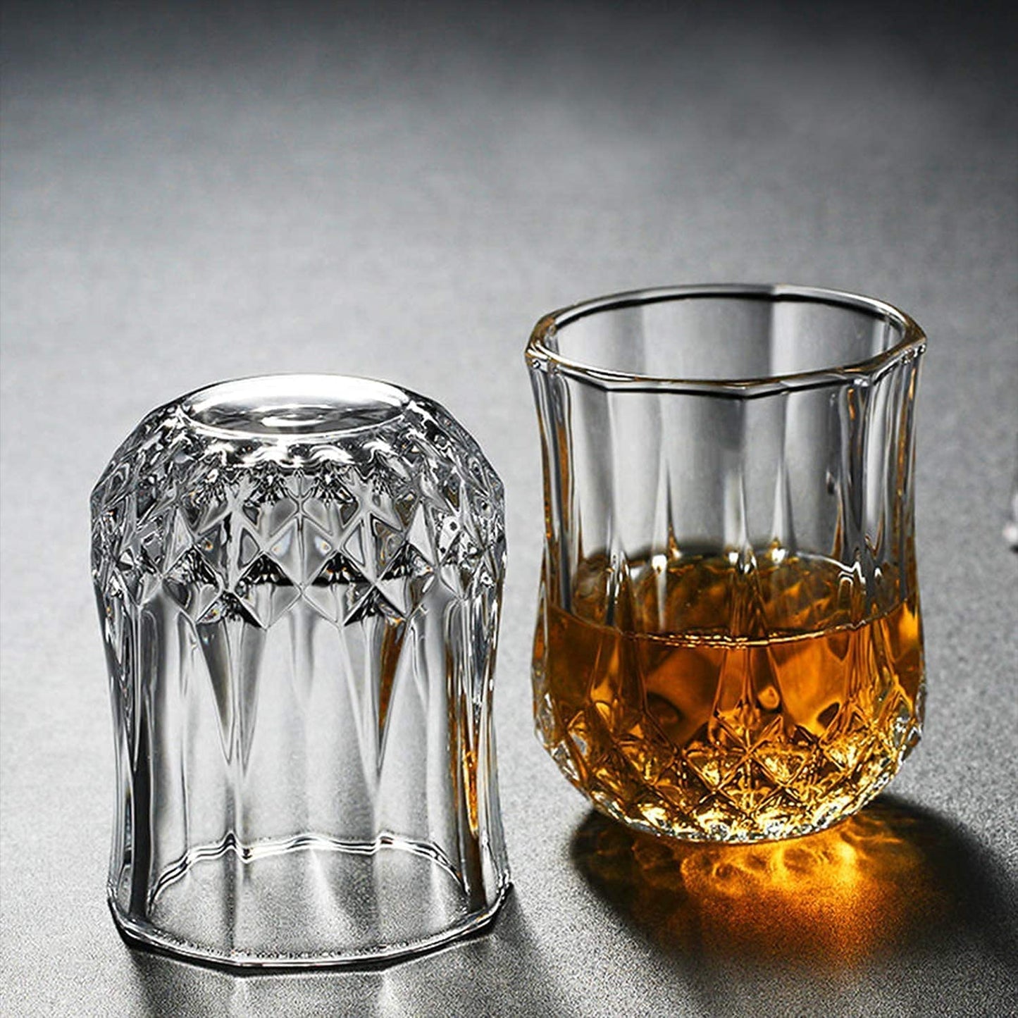 Diamond-Embossed Whiskey Glass – Premium Old Fashioned Whisky Tumbler for Bourbon, Scotch & Cocktails – Elegant Cut Glass Design for Home Bar, Parties & Gifting