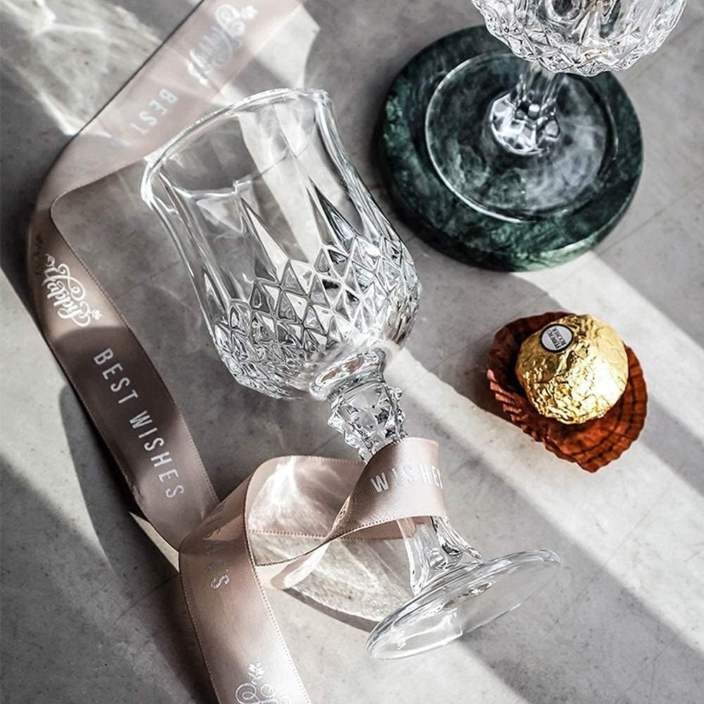 Diamond-Embossed Wine Glass – Elegant Cut Glass Goblet for Red & White Wine – Vintage Crystal Stemware for Dining, Parties & Home Bar