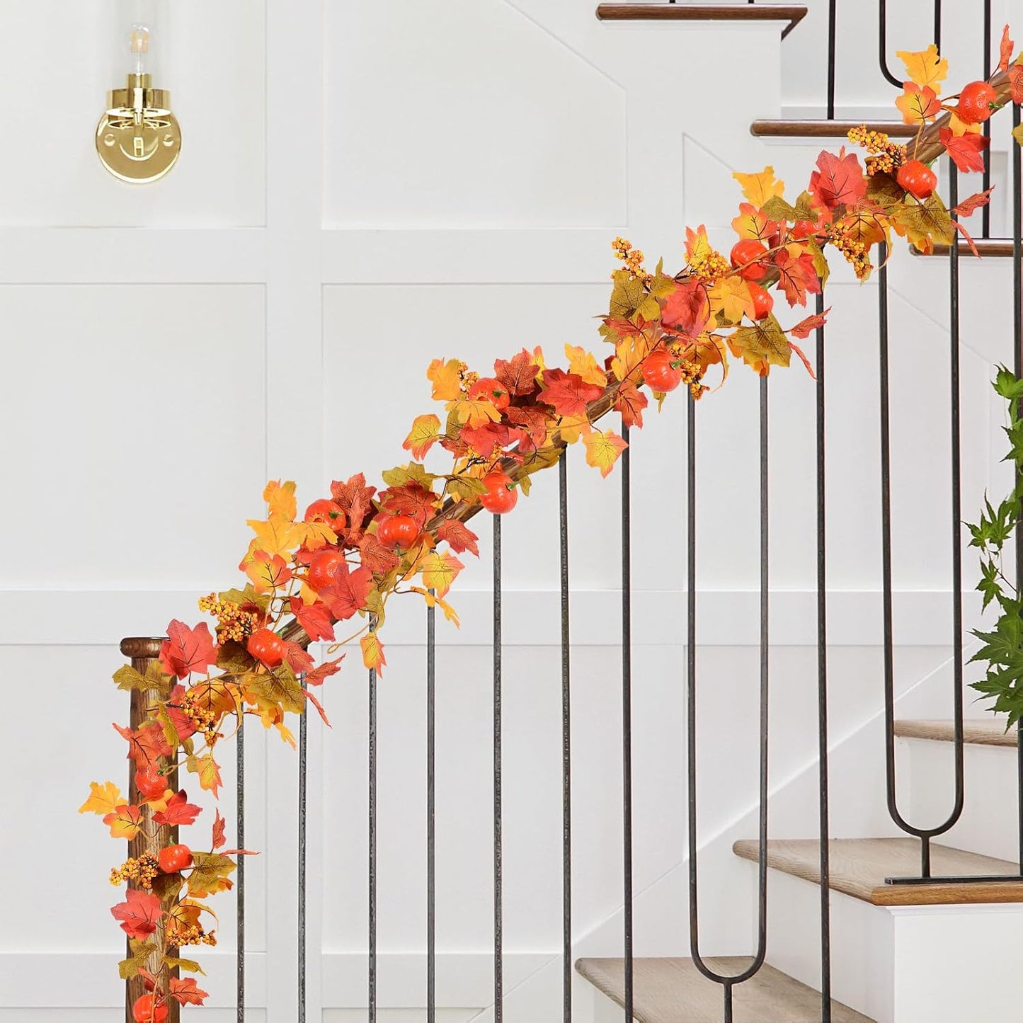 Pumpkin Berry Garland 180 cm - Festive Artificial Garland with Pumpkins, Berries, and Autumn Foliage - Perfect for Fall, Thanksgiving, Mantels, Tables, and Seasonal Displays