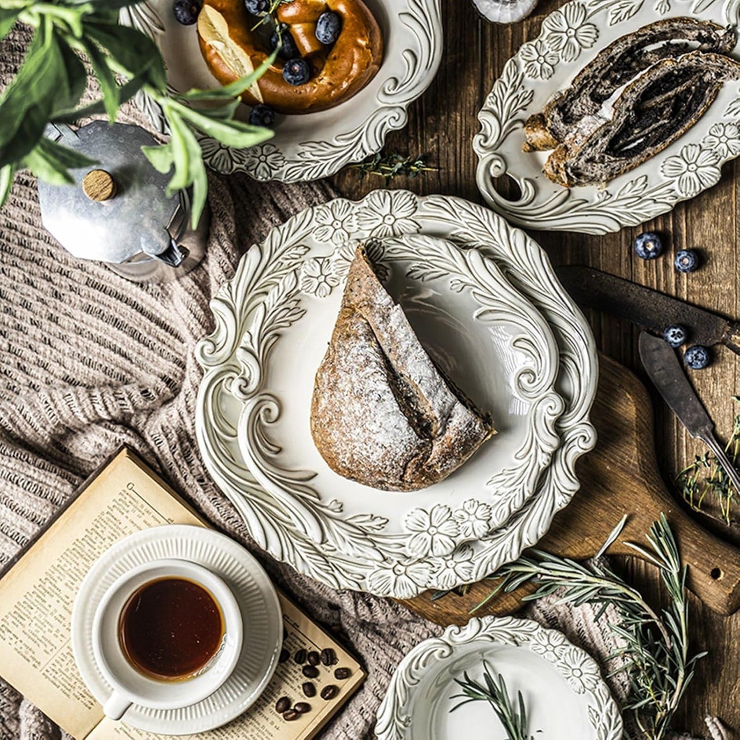 Floral Ceramic Soup Plate, 5x22 cm, Elegant Vintage-Inspired Deep Dish, Durable and Heat-Resistant, Ideal for Serving Soup, Pasta, and Salads, Perfect for Home, Restaurants, and Special Occasions