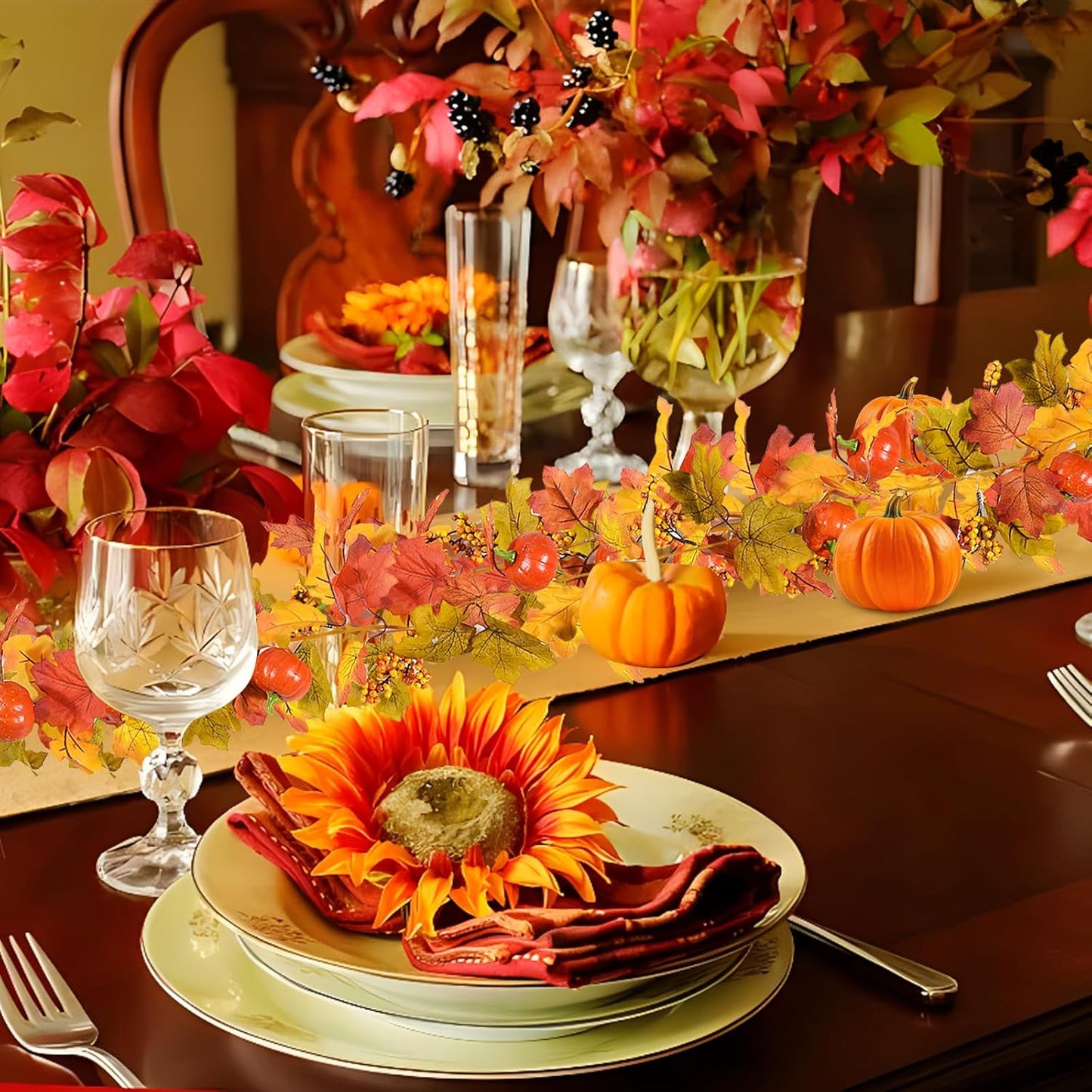 Pumpkin Berry Garland 180 cm - Festive Artificial Garland with Pumpkins, Berries, and Autumn Foliage - Perfect for Fall, Thanksgiving, Mantels, Tables, and Seasonal Displays