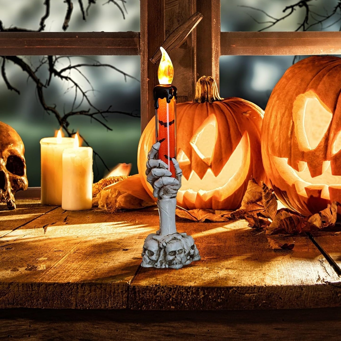 Vintage Halloween Hand Lamp Candlestick – Spooky Resin Lantern Holder – Retro Horror-Themed Candle Stand – Haunted House & Gothic Decor – Unique Halloween Prop & Home Accent