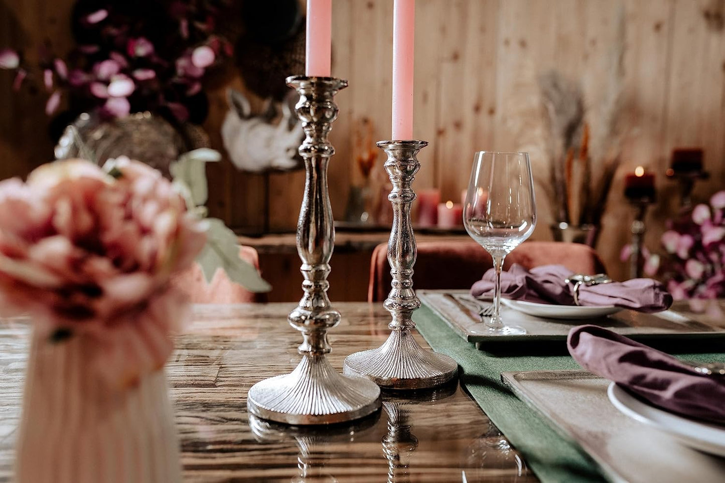 Silver-plated iron candlesticks – elegant tabletop candle holders with a vintage-inspired design, perfect for home décor, weddings, and special occasions, sturdy and durable construction, adds a sophisticated touch to any setting.