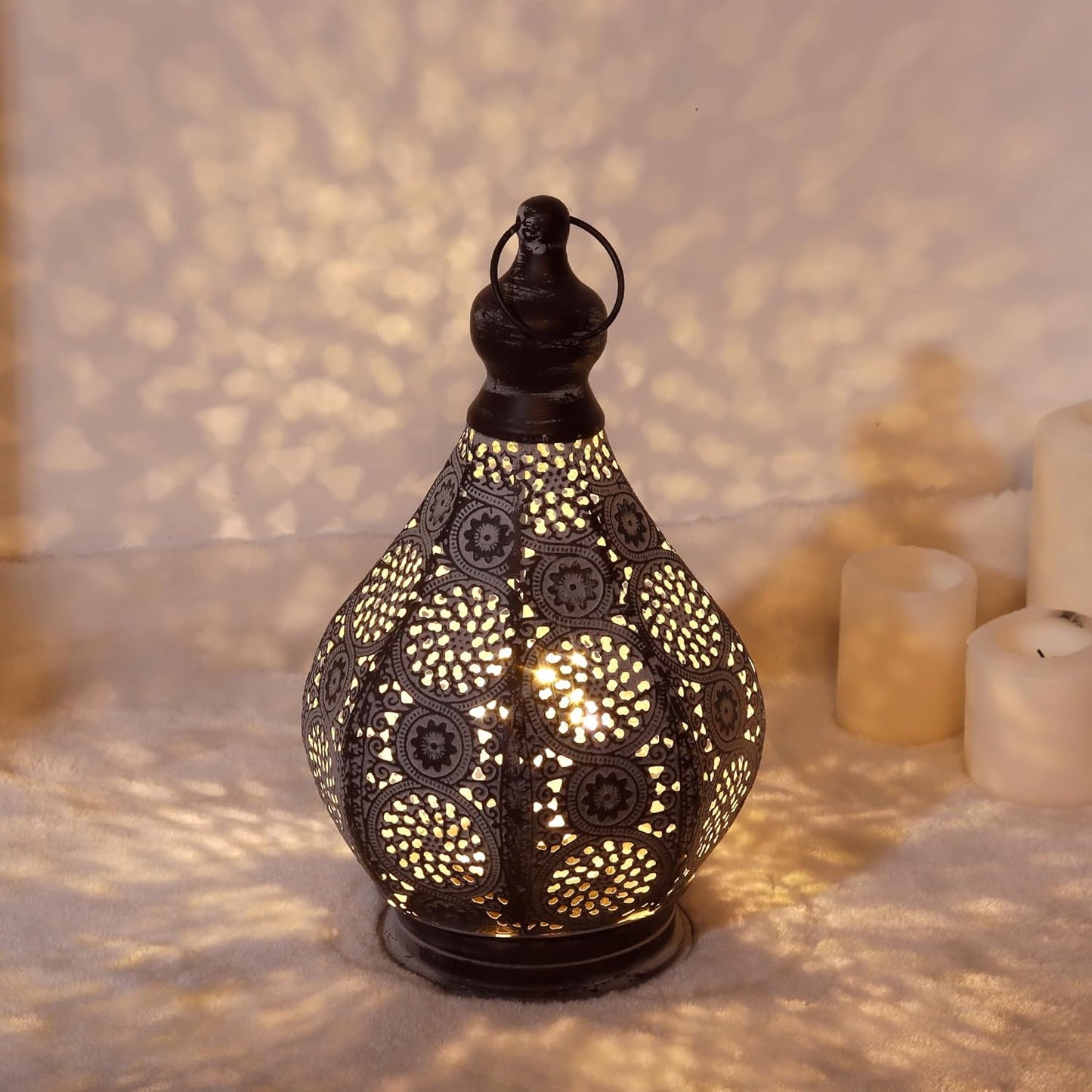 Moroccan-style vintage battery-operated lamp – decorative outdoor/indoor battery-powered lantern with intricate design, warm ambient lighting for home décor, patio, weddings, and festive occasions, portable and elegant.