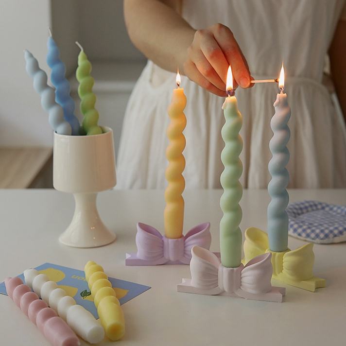 Natural Soy Wax Twisted Spiral Candle Stick - White Decorative Candle for Elegant Home Decor - Eco-Friendly and Stylish for Dining, Events, or Ambient Lighting