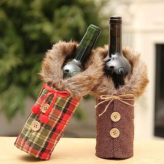 Christmas Wine Bottle Cover - Plaid Sweater Design with Faux Fur - Wine Bottle Holder Pouch for Xmas Dinner Party - Festive and Fun Holiday Decoration for Wine Bottles