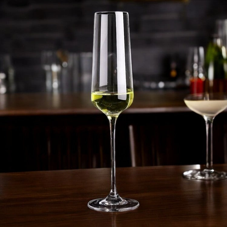 231ml lead-free crystal champagne glass – sleek and elegant flute, perfect for champagne, sparkling wines, and special occasions, enhances bubbles and aroma, ideal for home, restaurants, or events.