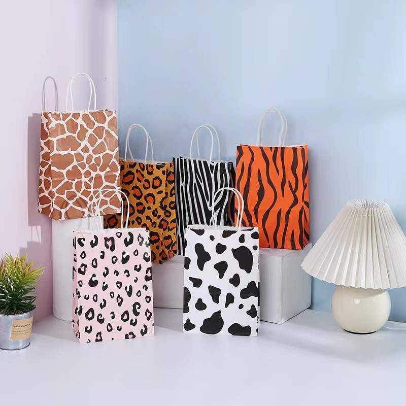 21×15×8cm Party Paper Bags - 30pcs Per Design - Durable and Eco-Friendly Gift Bags for Birthdays, Weddings, and Celebrations - Perfect for Treats, Favors, and Party Supplies
