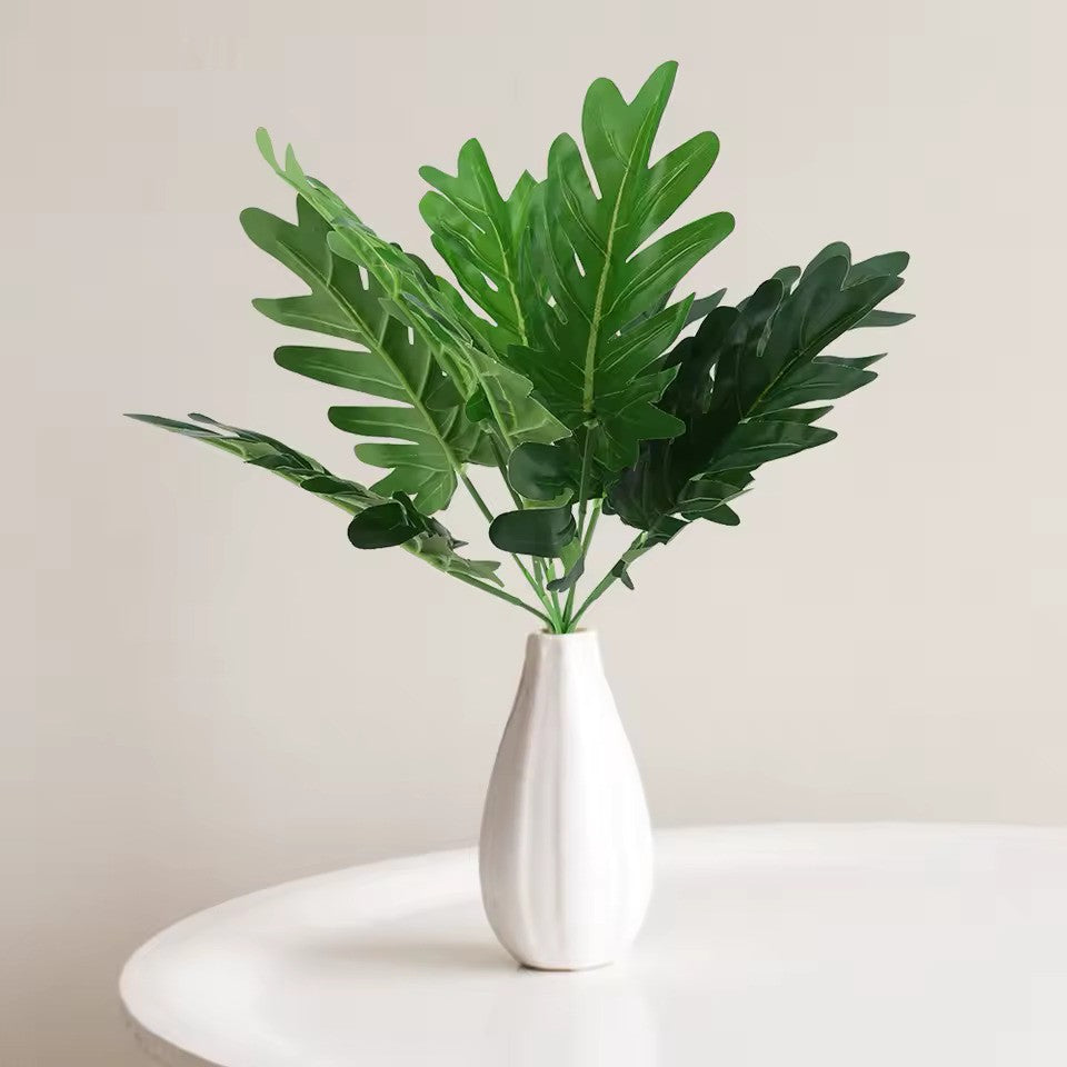Philodendron Leaf Green 104 cm - Realistic Artificial Philodendron Stem with Lush Green Leaves - Perfect for Floral Arrangements, Wreaths, Bouquets, and Home Décor - Long-Lasting and Low Maintenance