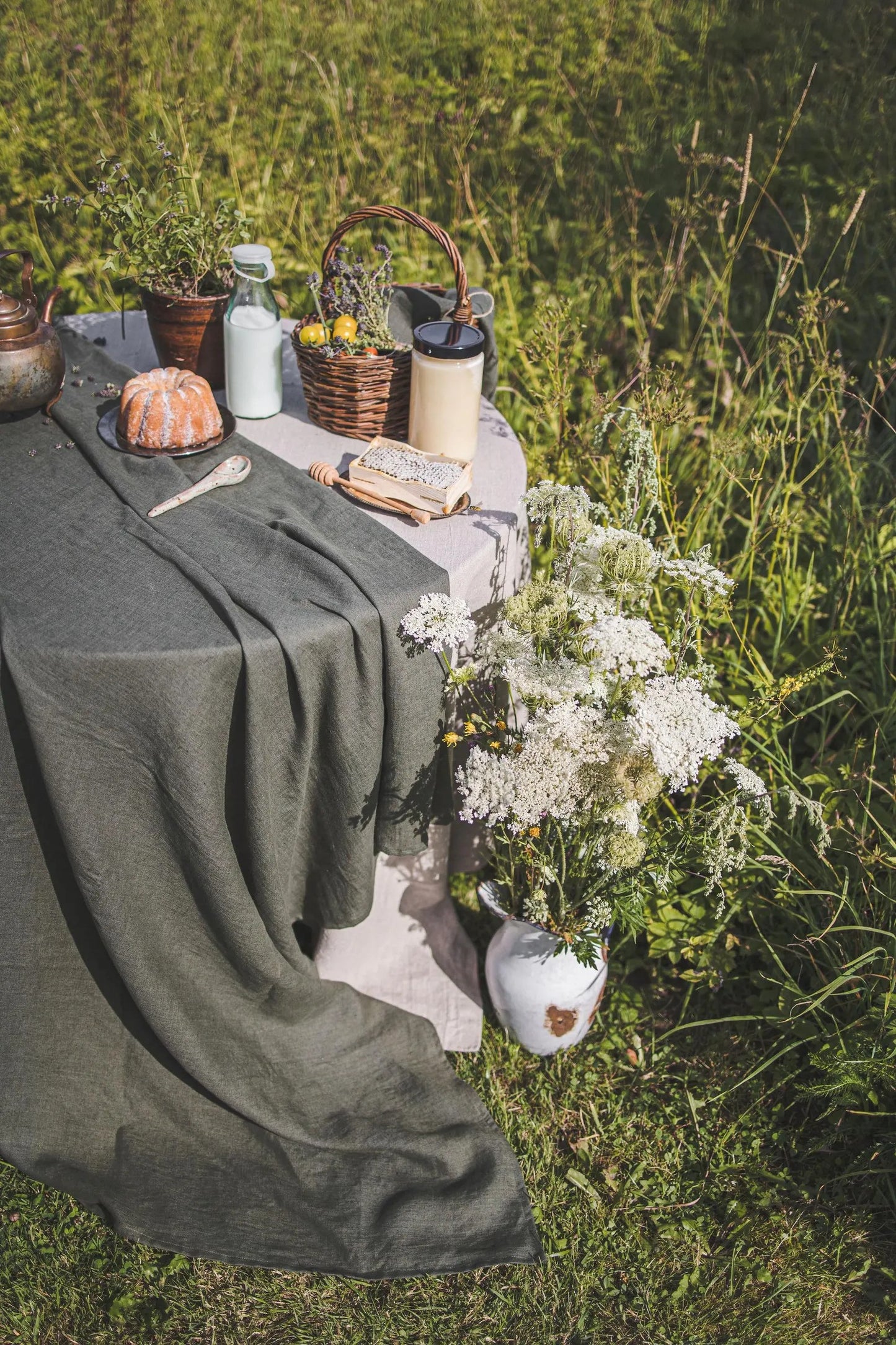 100% Cotton Pastoral Table Runner – 50x300cm, Green, Soft & Durable, Farmhouse Dining Table Decor, Rustic Boho Style, Machine Washable, Perfect for Home, Weddings, Parties & Holiday Decorations