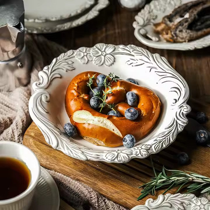 Floral Ceramic Bowl 4.5x16cm - Elegant Ceramic Bowl with Beautiful Floral Design - Ideal for Serving Soups, Salads, or Small Dishes - Perfect for Adding a Touch of Nature to Your Tableware Collection