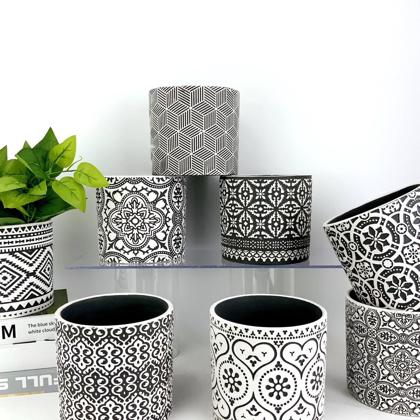 BLACK NODIC CERAMIC FLOWERPOT