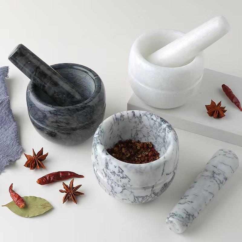 Marble mortor and pestle;
Size: 13*13*9cm;
Pestle: R5*15cm;