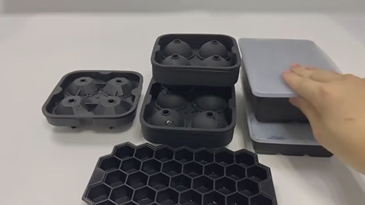 Custom Eco-friendly 37 grids round silicone ice cube tray mold with lid ice ball Maker Black