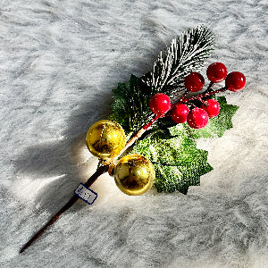 Gold Bauble & Red Berry Pick 17 cm – Festive Artificial Pick with Shiny Gold Baubles, Red Berries, and Green Foliage – Perfect for Holiday Wreaths, Garlands, Floral Arrangements, and Seasonal Décor