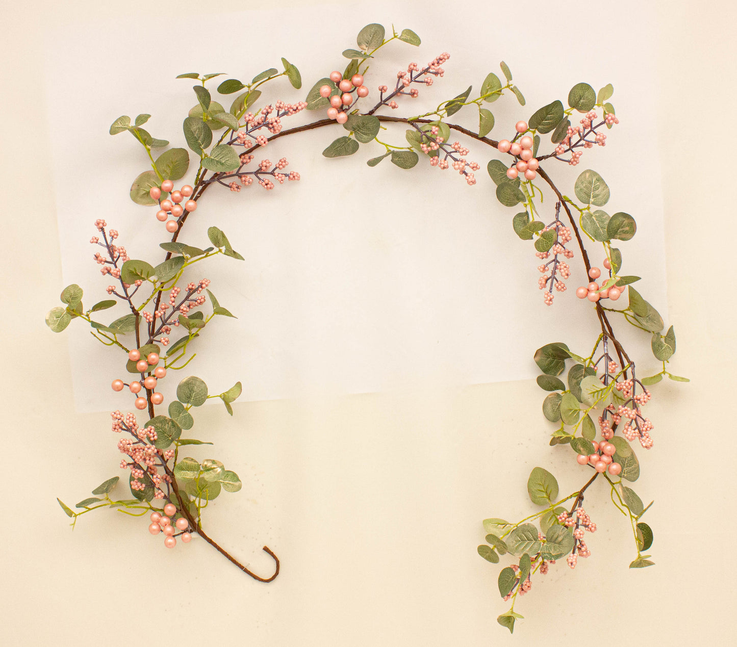 Blush Berry Garland 150 cm – Elegant Artificial Garland with Soft Blush Berries and Delicate Foliage – Perfect for Holiday Décor, Mantels, Tables, and Seasonal Displays