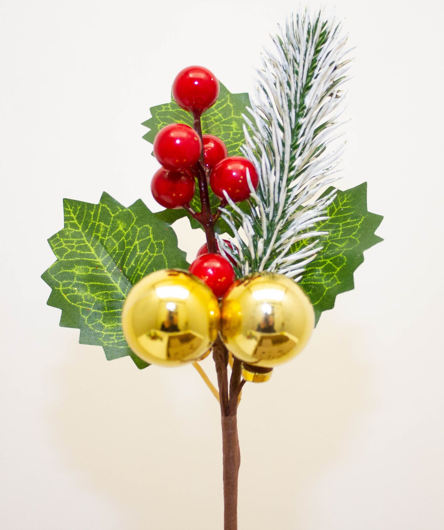 Gold Bauble & Red Berry Pick 17 cm – Festive Artificial Pick with Shiny Gold Baubles, Red Berries, and Green Foliage – Perfect for Holiday Wreaths, Garlands, Floral Arrangements, and Seasonal Décor