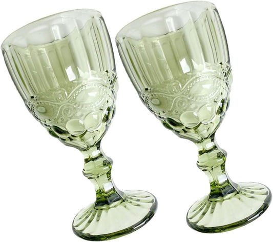 Green French Vintage Wine Glass – Elegant Crystal Stemware – Classic Design with Rich Green Hue – Perfect for Serving Wine, Cocktails, or Special Occasions – Timeless, Sophisticated Addition to Your Glassware Collection