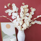 Colorful apple leaf (white) – elegant and realistic decorative foliage, perfect for floral arrangements, home décor, and seasonal displays, adds a soft and sophisticated touch to vases, wreaths, and centerpieces.