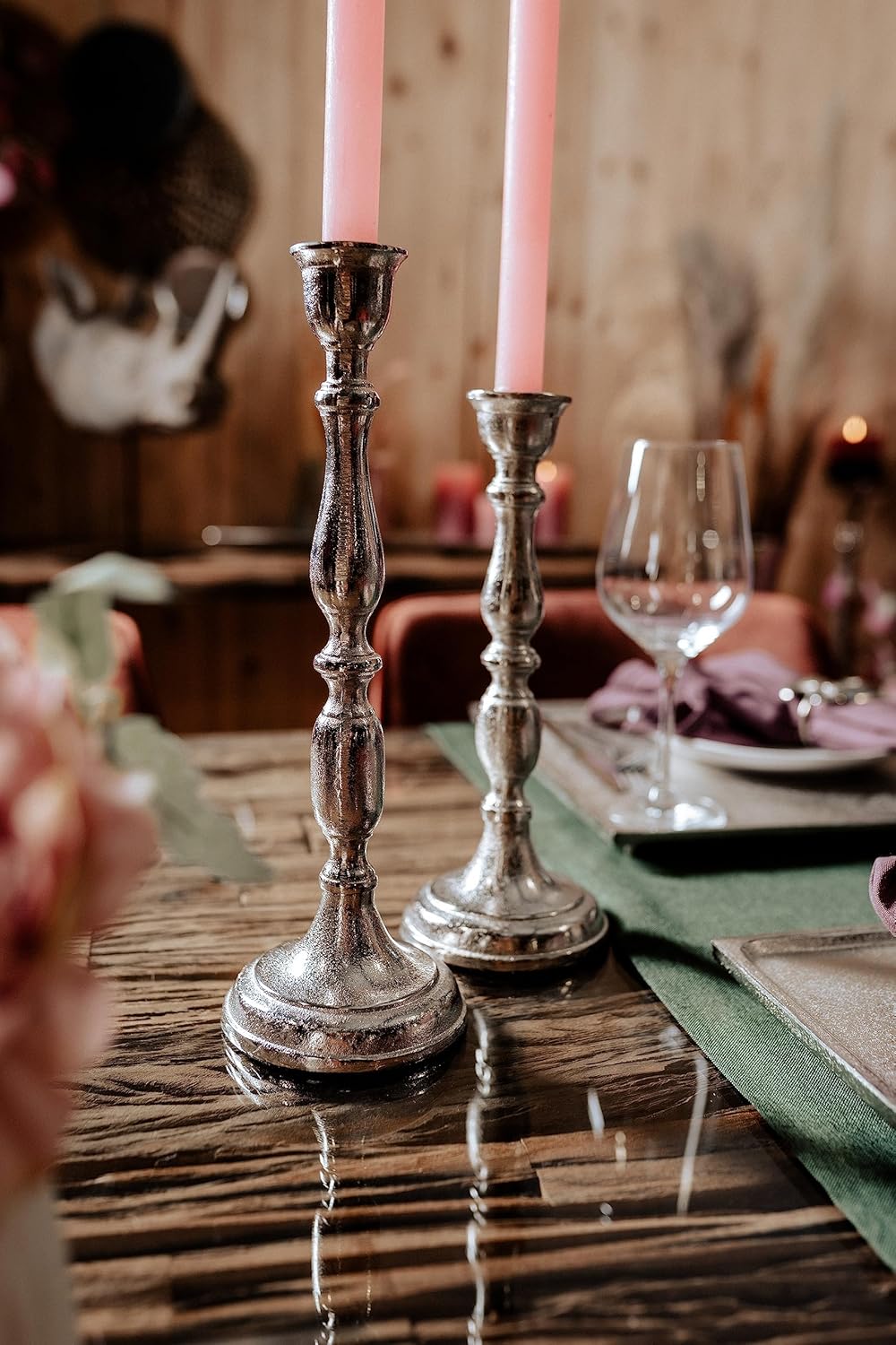 Luxury Home Décor Wedding Table Centerpiece – Silver-Plated Iron Candlestick Holders – Elegant Tabletop Candle Holders for Weddings, Events, and Sophisticated Home Decoration