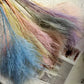 Colorful reed (blue) – soft and elegant dried pampas grass, perfect for home décor, floral arrangements, and event decorations, adds a natural and bohemian touch to vases, bouquets, and centerpieces.