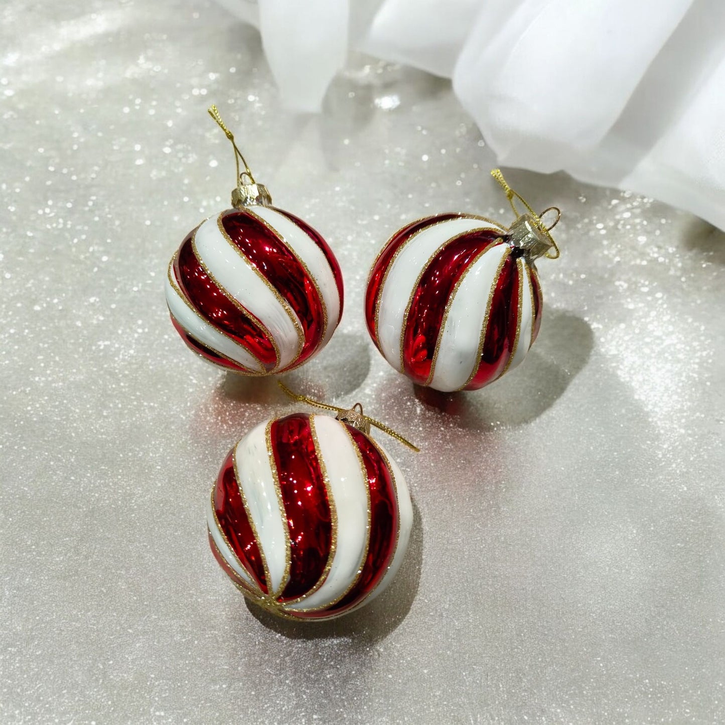 Festive Candy Cane Christmas Ornament - Perfect for Holiday Tree Decoration & Seasonal Cheer