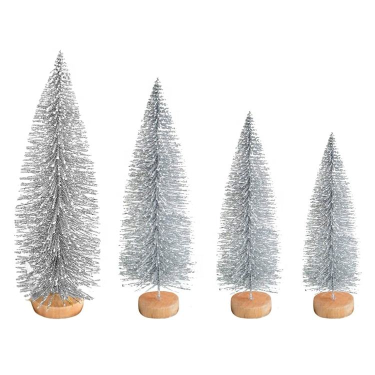 Christmas tree   height:12 cm silver