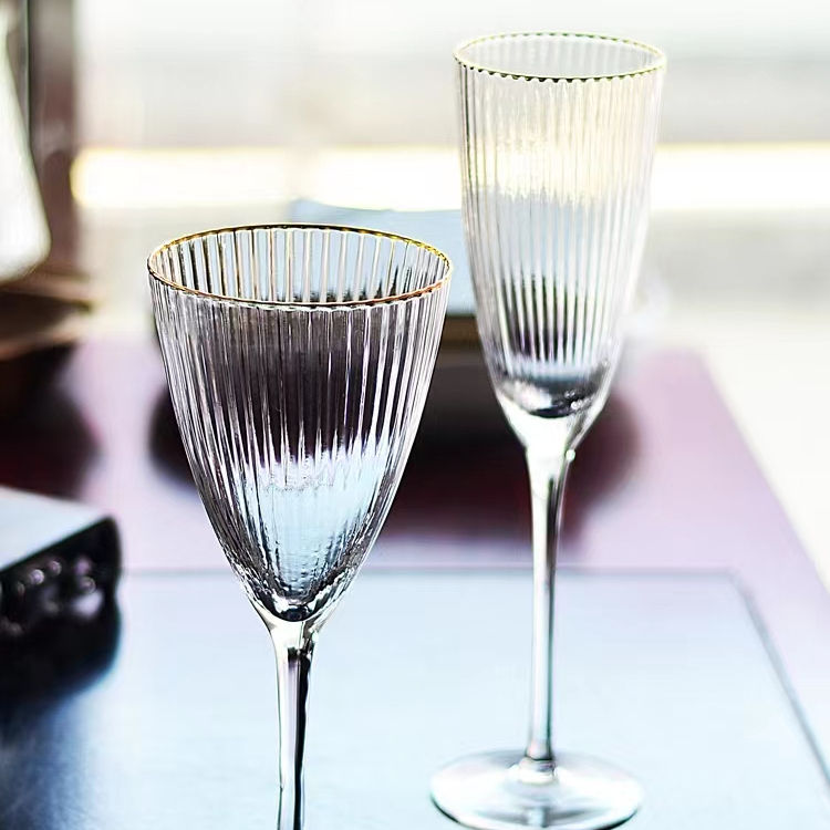 ribbed champagne glasses with gold rim shimmering crystal glasses with gold rim & grooves golden twenties champagne glass