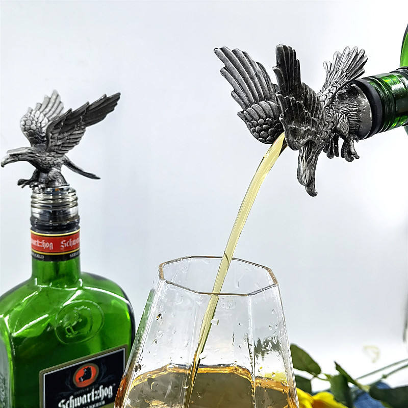 Black eagle oil & wine pourer