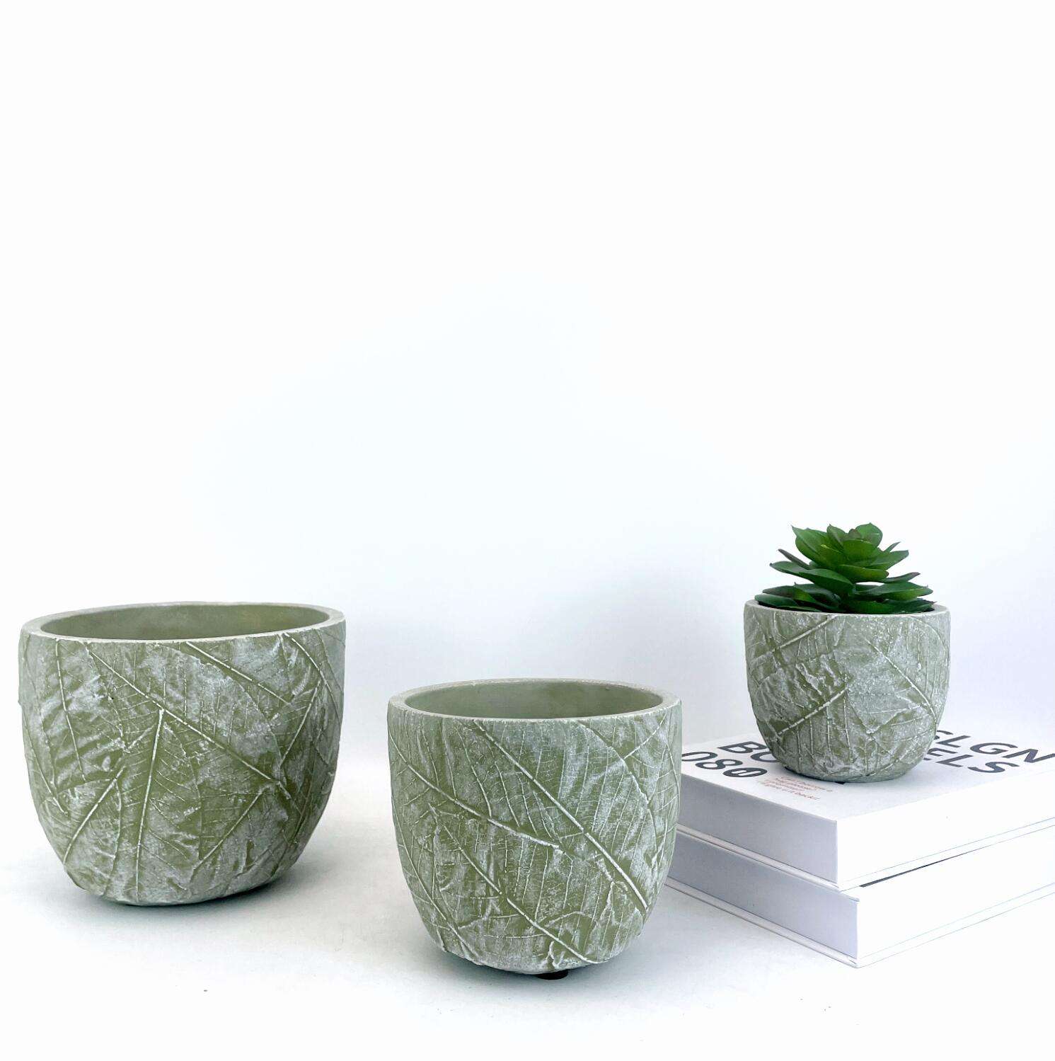 Medium Green Cement Flowerpot - Nordic Design Style, Eco-Friendly, Round Shape, 14x14x12 CM