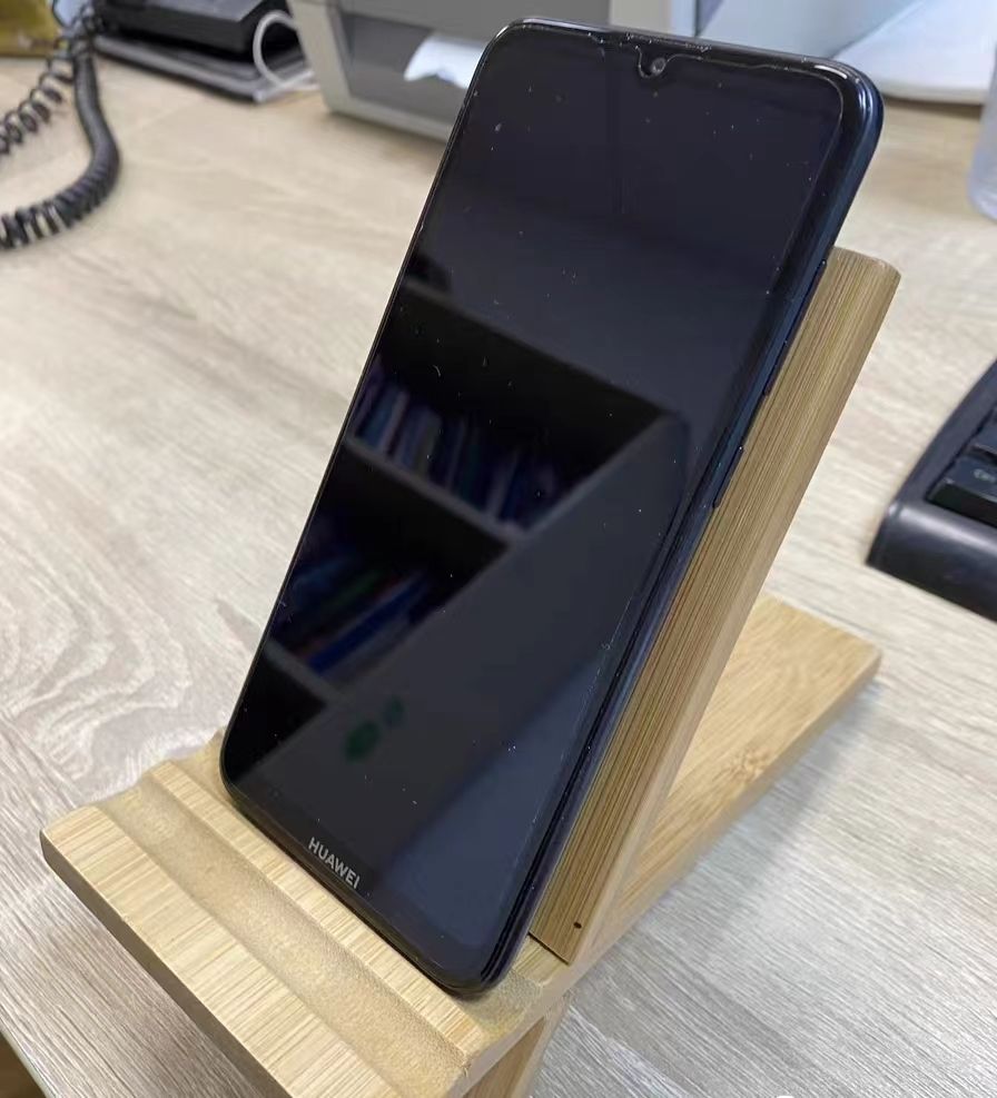 Wooden desktop storage box Penholder with wireless inductive charging board Charging stand Lazy mobile phone charging bracket