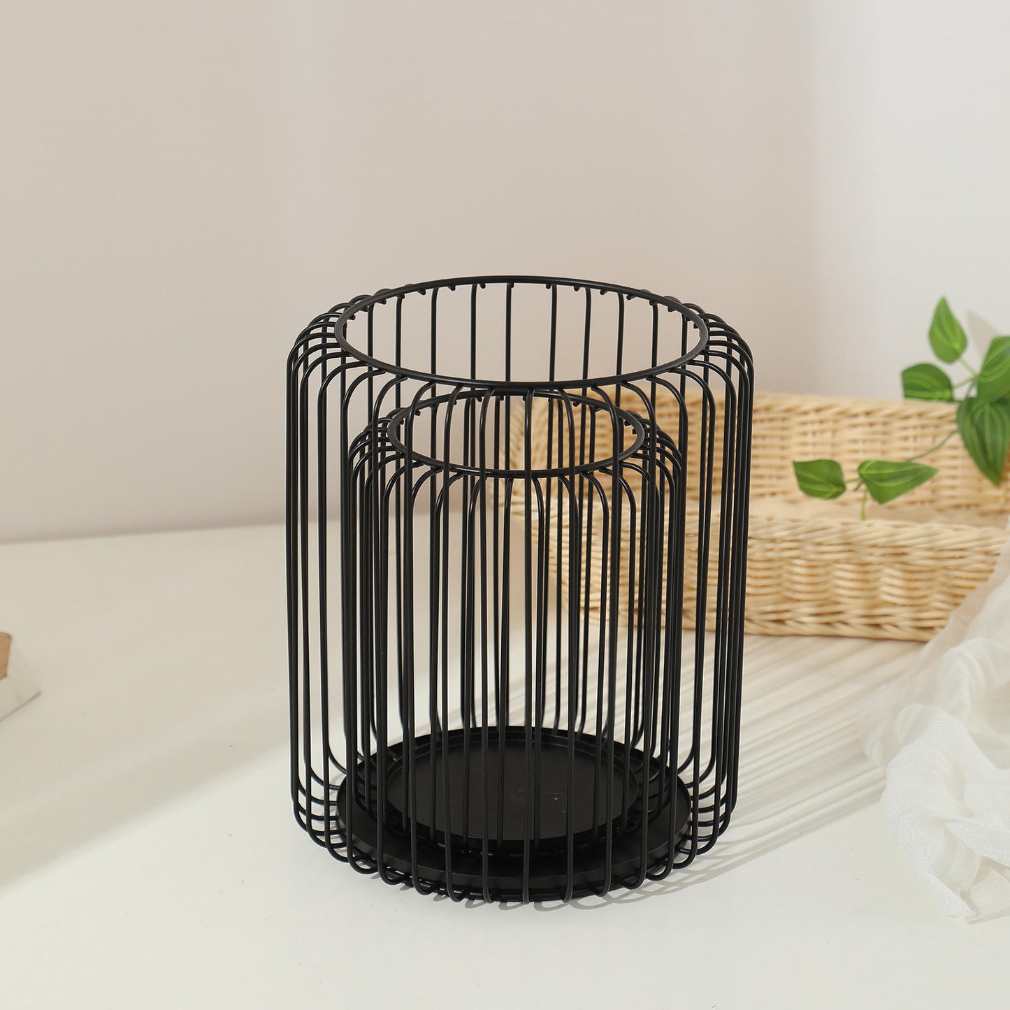 retro metal iron wire lantern candle holder set