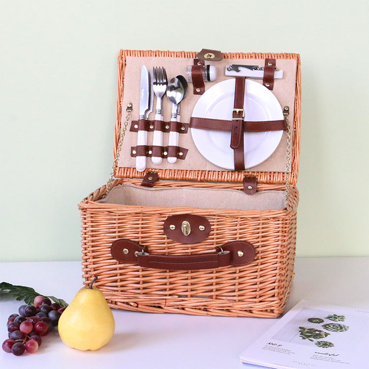 Wicker Picnic Basket for Two Person - Multifunctional Storage, Sustainable Plant Fiber, Natural Color