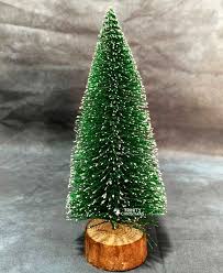 Tiny Green Tree Ornament – Perfect for Festive Decor