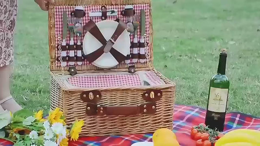 Wicker Picnic Basket for Four Person - Multifunctional Storage, Sustainable Plant Fiber Material