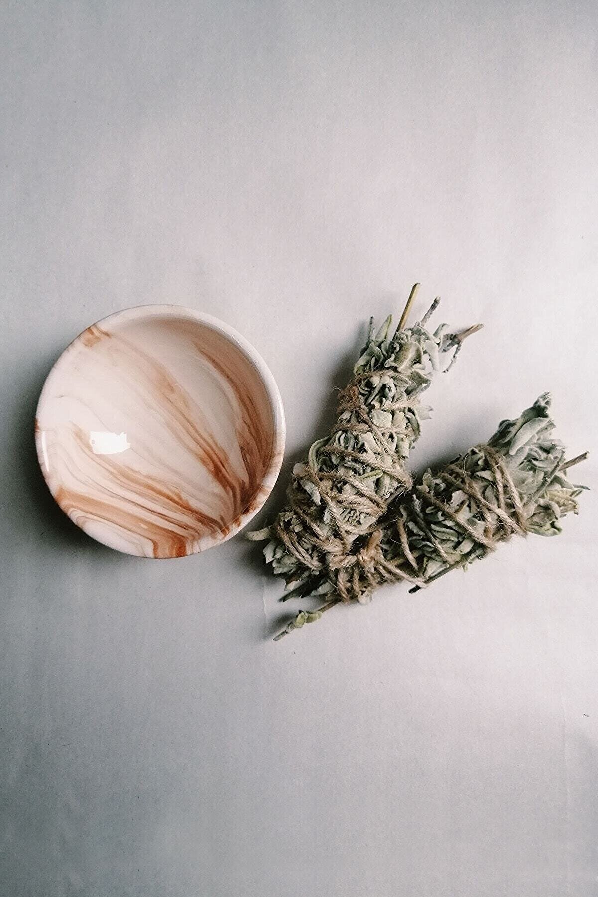 Handmade Mixed Sage Bundle - Natural Smudge Stick for Cleansing, Meditation, and Aromatherapy - Perfect for Energy Clearing, Home Purification, and Spiritual Rituals