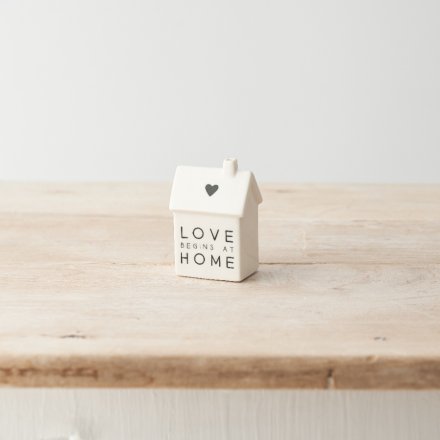 7CM 'LOVE BEGINS AT HOME' PORCELAIN HOUSE