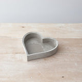 HEART CEMENT TRAY, 18.5CM