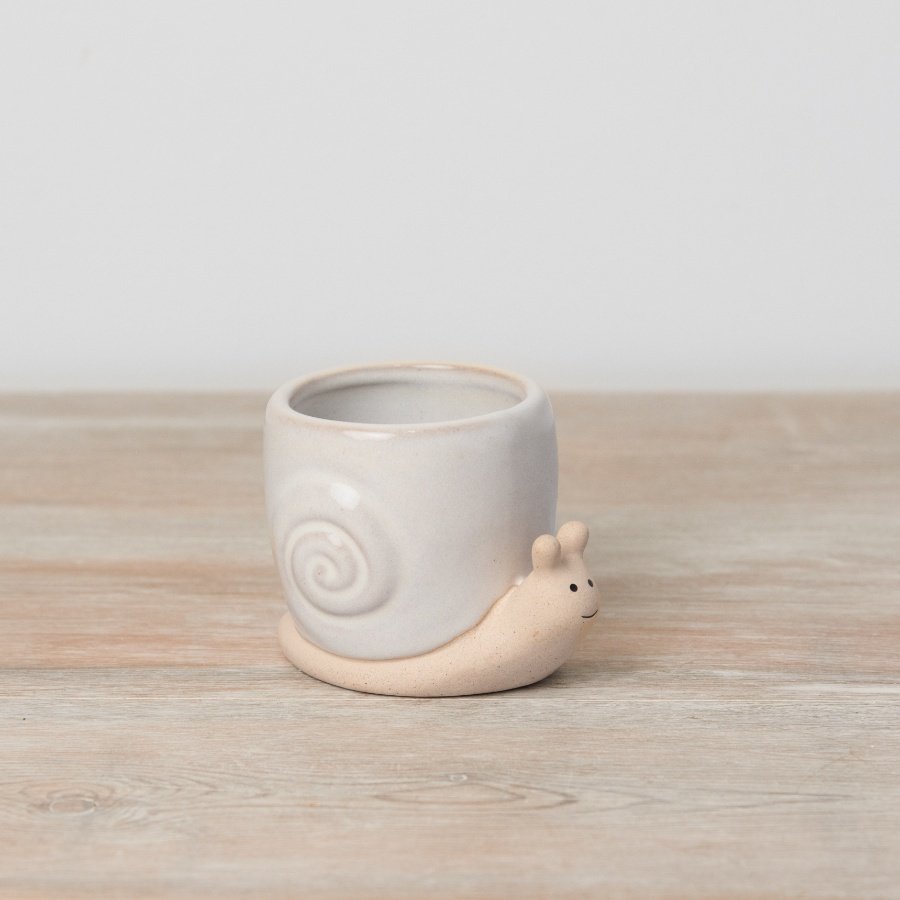 Stoneware Small Snail Plant Pot, 9.5cm